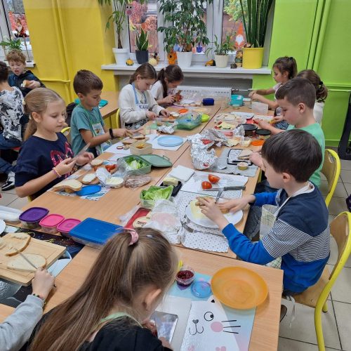 561300746_1335696575018002_5281513191152705514_n