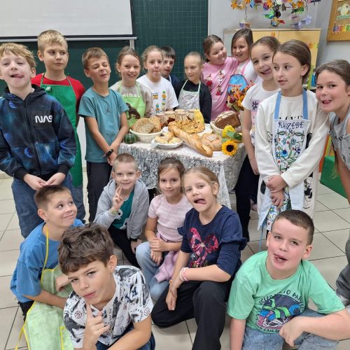 561789013_1335696501684676_3096428873220462129_n