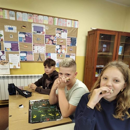 561893554_1335712178349775_5605528027559194324_n