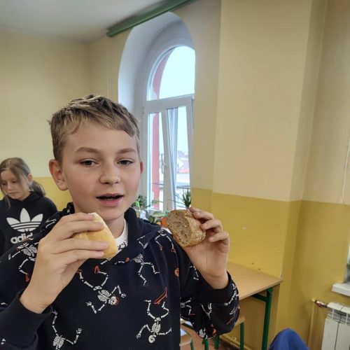 562381948_1335711905016469_4912949632510550192_n