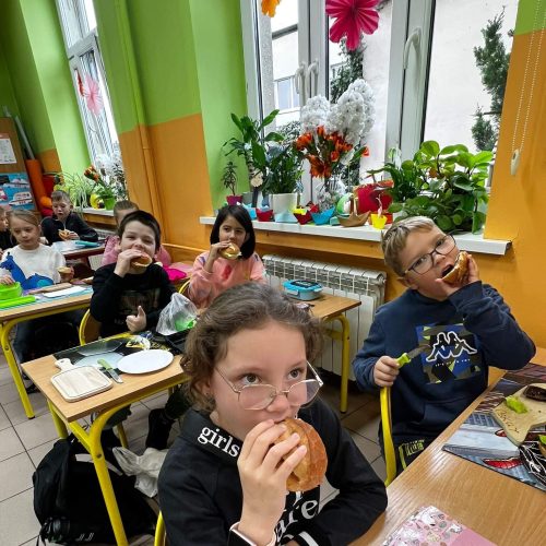 564017517_1335695611684765_2132094047557215697_n