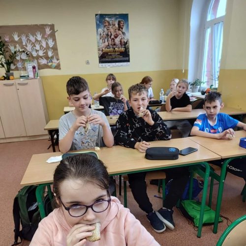 565110712_1335712011683125_1062106404015628280_n