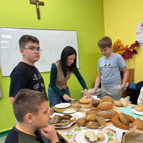 566237227_1338109654776694_8938026545830323145_n