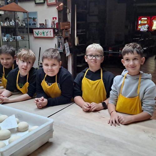 566240738_1339280997992893_2613630927782505462_n