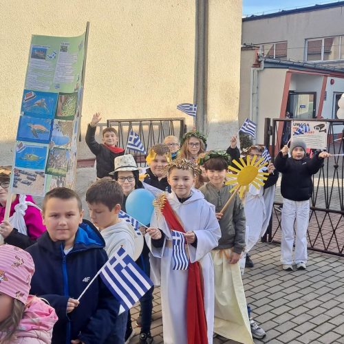 569797129_1339856237935369_5648754790953787612_n