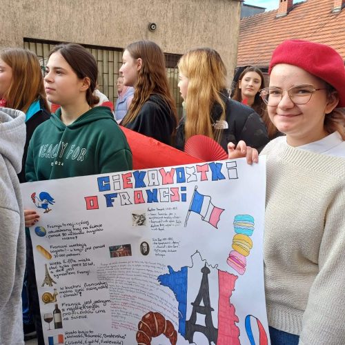 571034390_1339856757935317_4263493412277954666_n