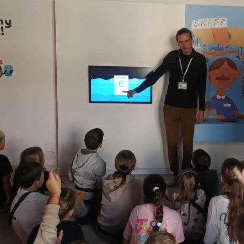 562422678_1352884069965919_7046919494470156547_n