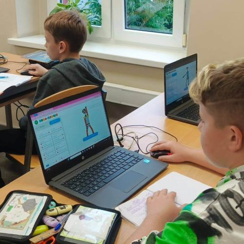 571049160_1345473577373635_8839112125690515583_n