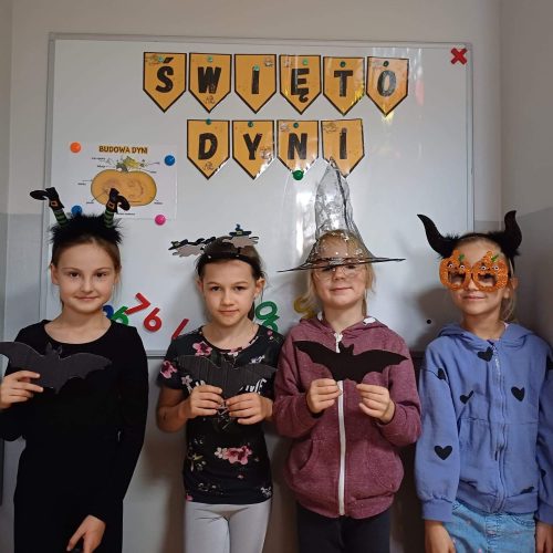 571349192_1347593713828288_5075449745515801793_n