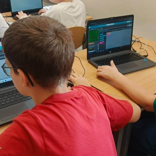 571475311_1345473617373631_344445186062941445_n