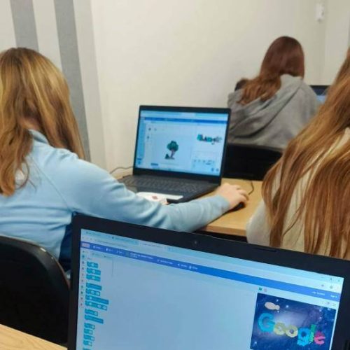 571688977_1345473487373644_6143706858246802560_n