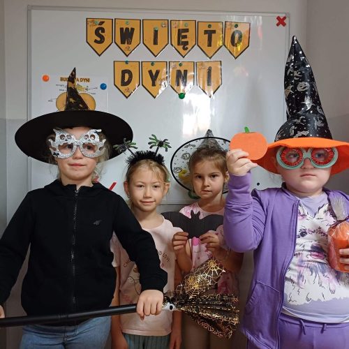 572452709_1347593450494981_1961329135149530589_n