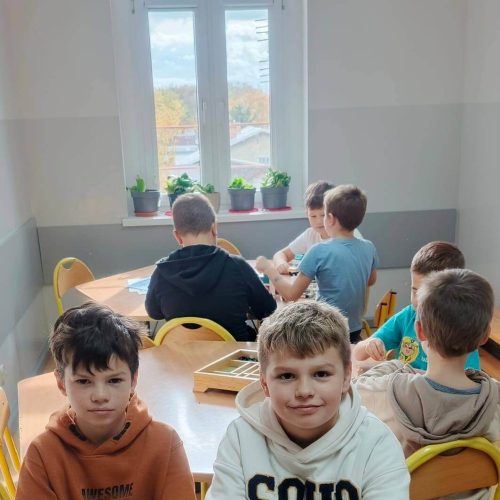 572784068_1348666997054293_995665488829267330_n