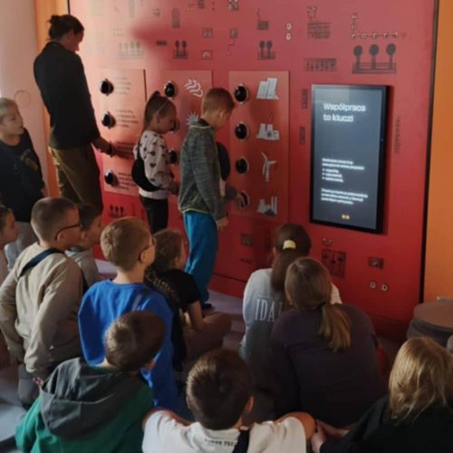 574579938_1352883589965967_2194886832942319574_n