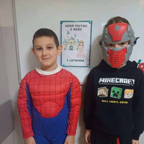 574887973_1352590773328582_1772347243942999698_n (1)