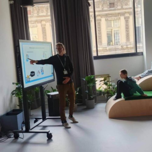 577574694_1352883649965961_6054082540316700384_n