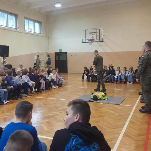 585009690_1364452835475709_6460003590388574583_n (1)