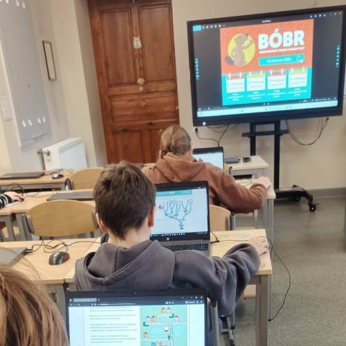 587811785_1367670878487238_1083146142282105718_n