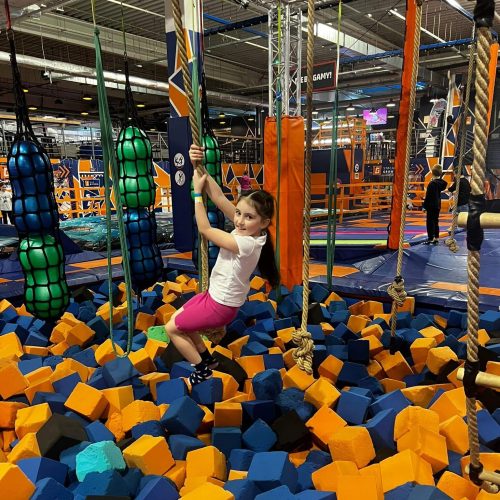 588470220_1368425981745061_1708198782588533205_n