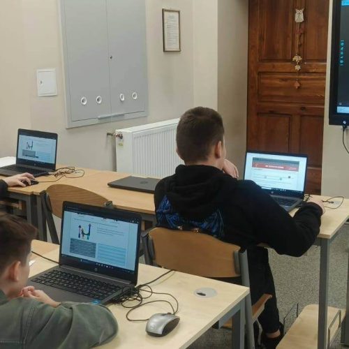 588534279_1367670731820586_1696931357161289237_n