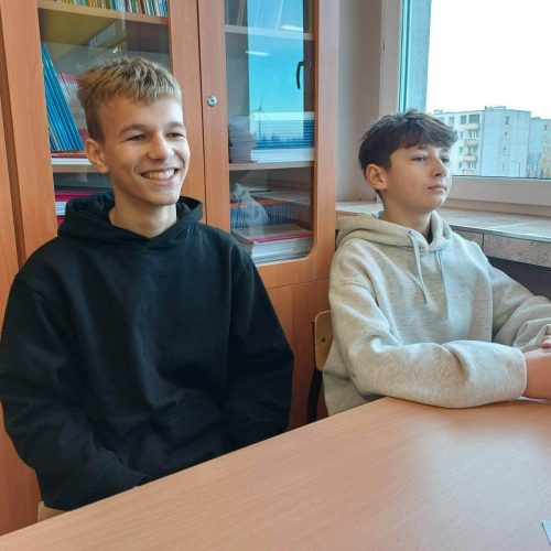 588607559_1366862381901421_6687517717900046919_n