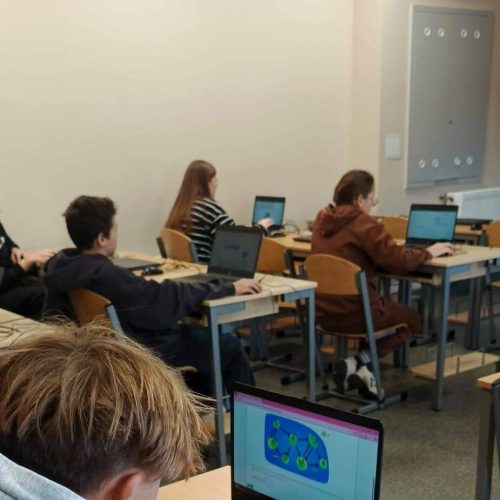 588672611_1367670981820561_7727383372242585345_n