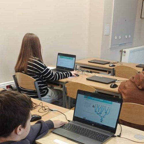 589030770_1367670911820568_9042931197368583617_n