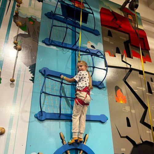 590565866_1368424998411826_2830201140260000645_n