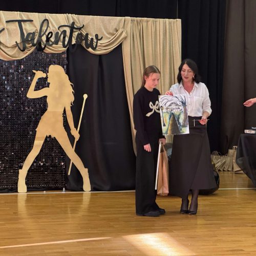 591749045_1370941881493471_4819893022934732751_n (1)