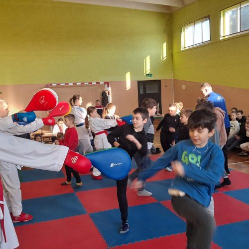 589530056_1370441128210213_8772994289240812887_n