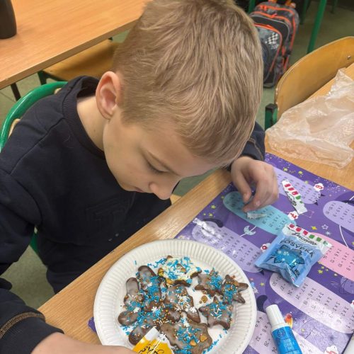 593311032_1374367617817564_5444467214197401176_n