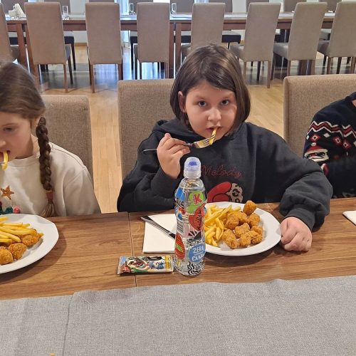 593538742_1375674744353518_3449778432434842438_n