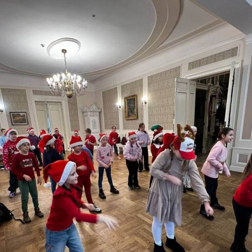 594075031_1375608724360120_8052180254198359070_n