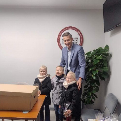 594822006_1375701911017468_2546546440505352435_n (1)