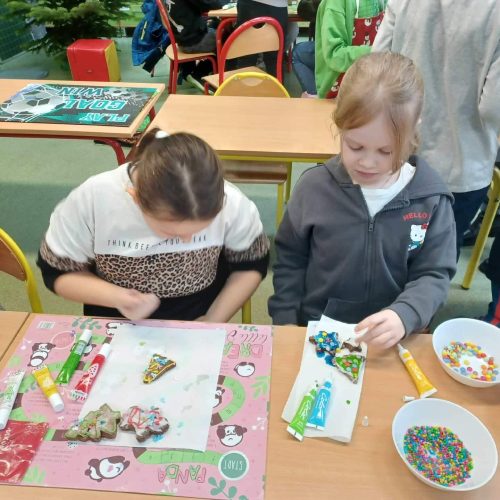 594962324_1374367391150920_1524849720546289422_n