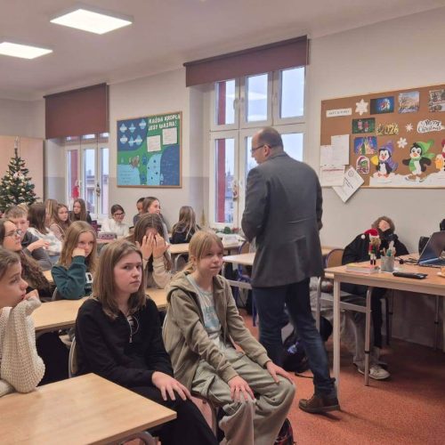 595191694_1375817107672615_851023488220403112_n