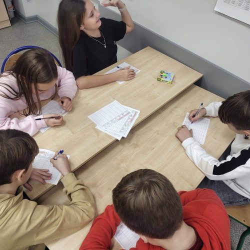 595893307_1376654600922199_2992571285684168016_n