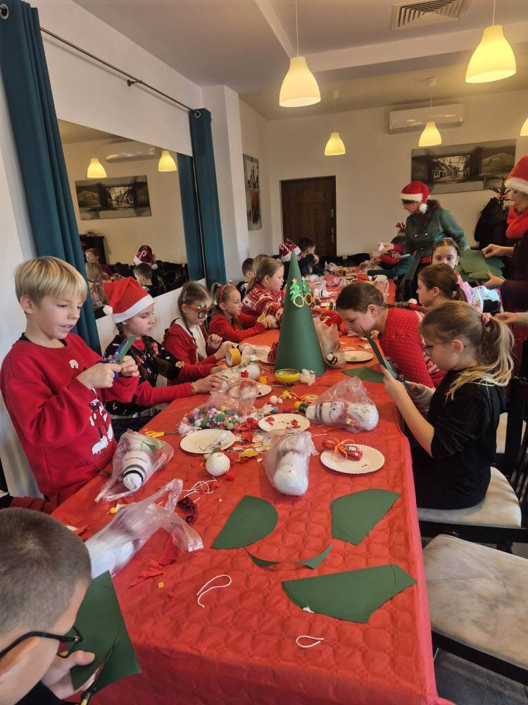 PRZEDŚWIĄTECZNA WIZYTA W „PREZENTOWNI”