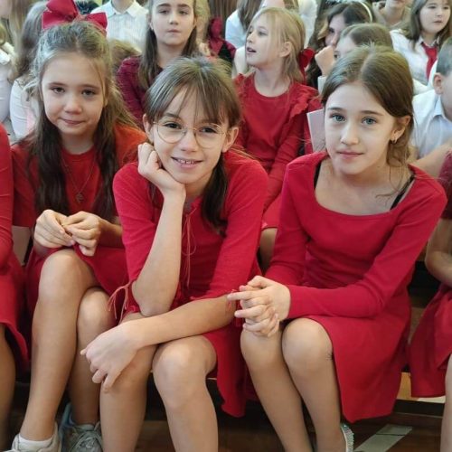 600295531_1386051219982537_7575461184897176506_n