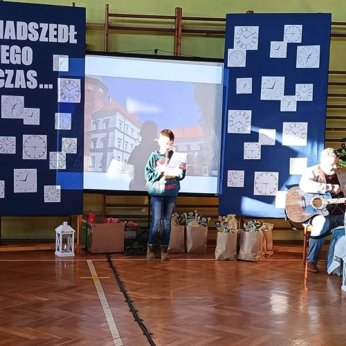 600309585_1386052403315752_2015667074048646529_n