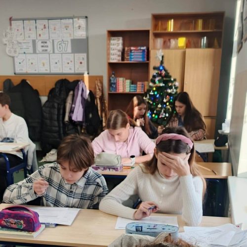 600906659_1388189639768695_1141972142084123782_n