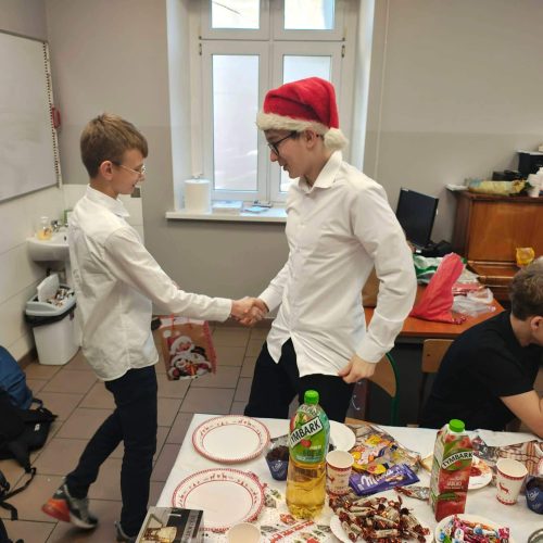 600914923_1388890956365230_9000070711761251578_n