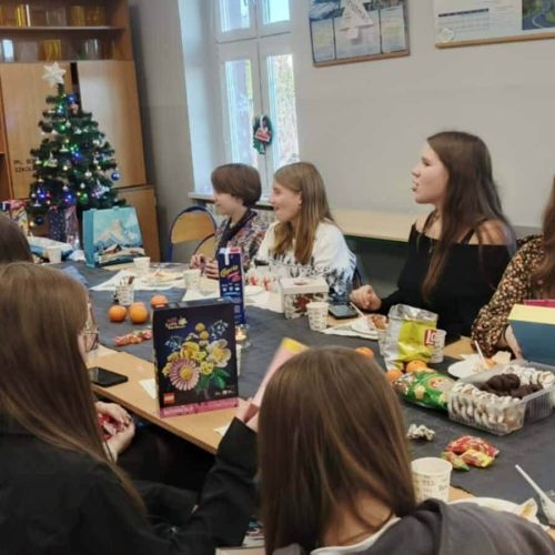 601369175_1388890483031944_8715649170402110050_n