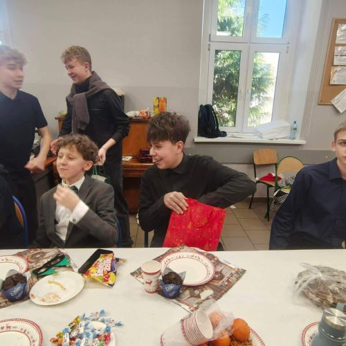 601495446_1388890799698579_5227487557270711204_n