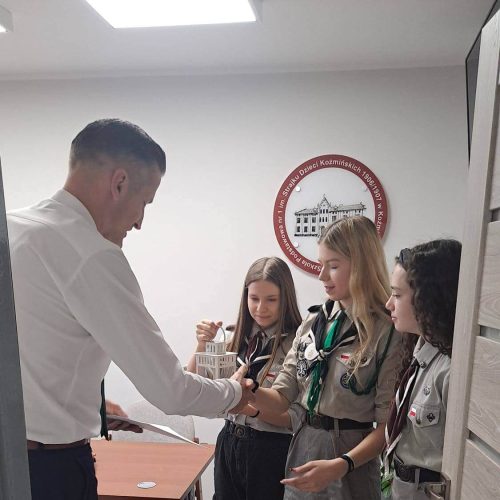 601809761_1387790973141895_5752366330879227507_n (1)