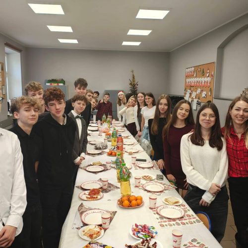 603931472_1388891396365186_4976891596426221599_n