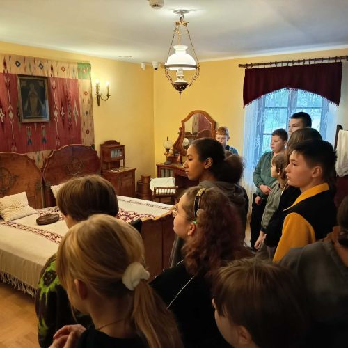 0910f41b-6fde-4a47-8721-00aaa47bb363