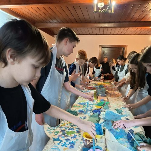 4dcb4a2d-9568-45c8-8819-52d157b83e6d