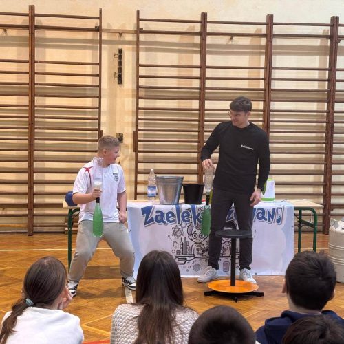 615339810_1406771311243861_7393472834539143143_n