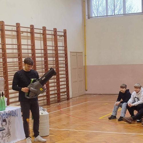 617507877_1406759457911713_5431229462179478257_n